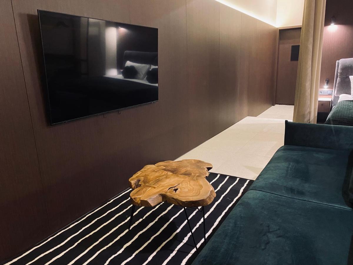 High Five Apartments, Most City Area Dnipro Eksteriør billede